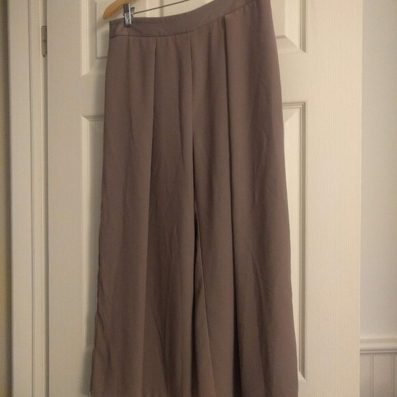 Topshop Wide Leg Crop Taupe Pants - Picture 1 of 5